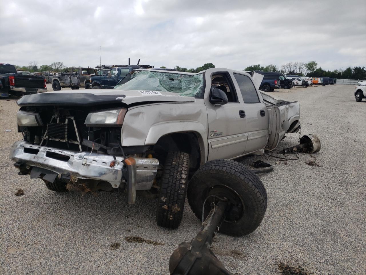 Photo 9 from auction – 2005 CHEVROLET SILVERADO with VIN 1GCHC23265F965288