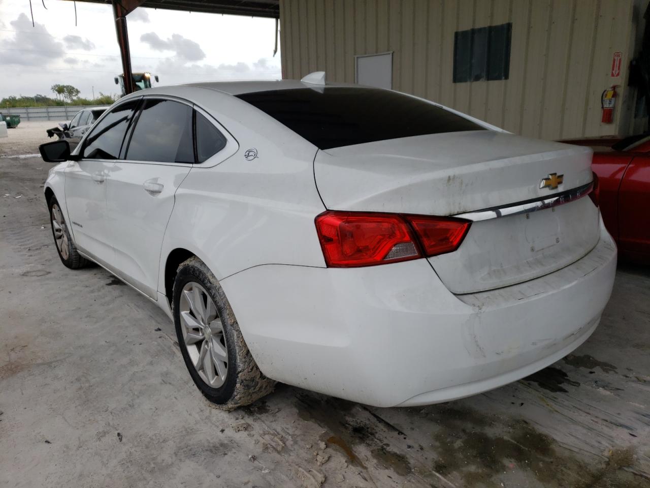 Photo 3 from auction – 2017 CHEVROLET IMPALA LT with VIN 2G1105SA3H9139248