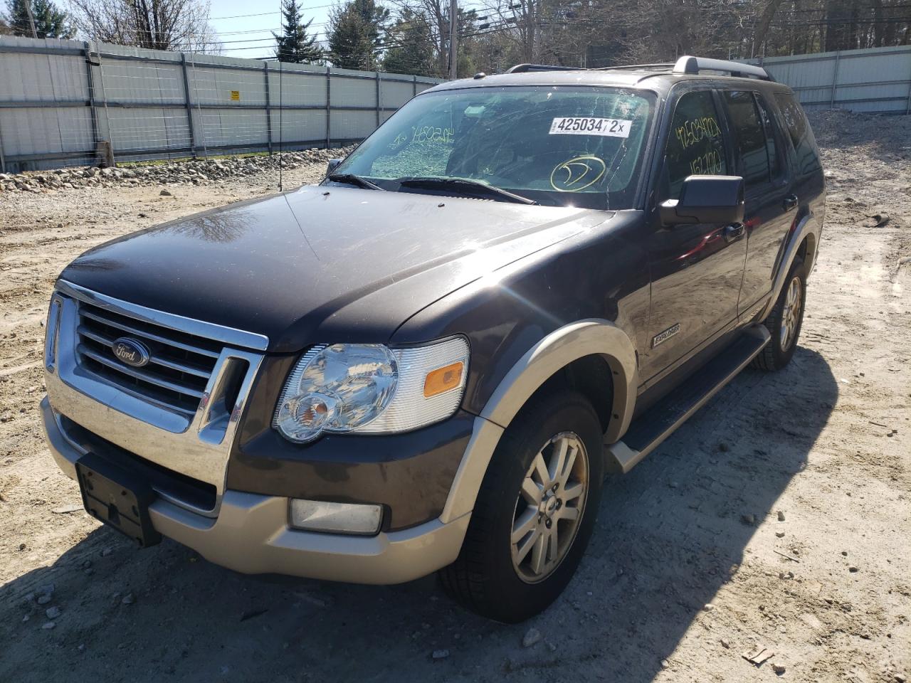 Photo 2 from auction – 2006 FORD EXPLORER E with VIN 1FMEU74E86UB42845