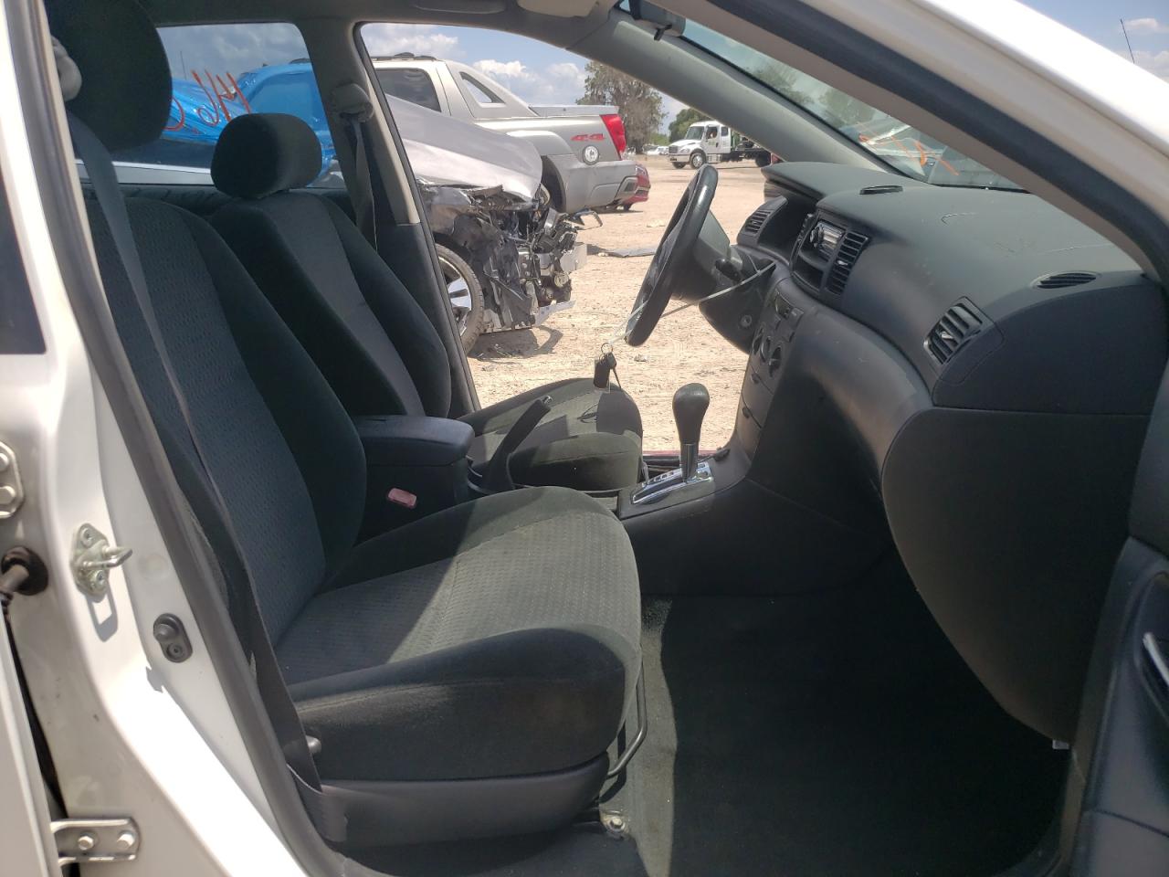 Photo 5 from auction – 2008 TOYOTA COROLLA CE with VIN 2T1BR32E18C878854