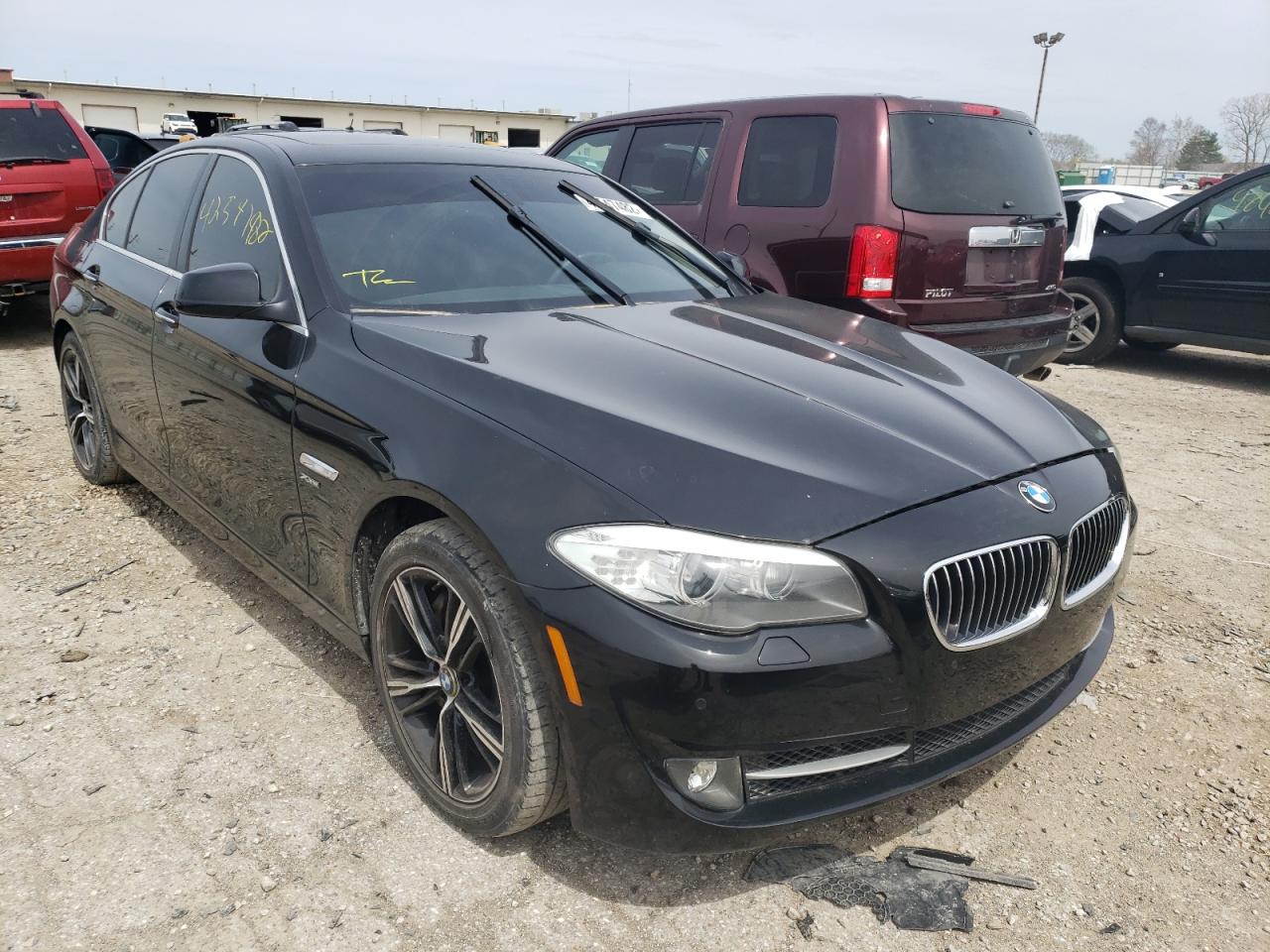 BMW 535 XI 2011 with VIN WBAFU7C53BC878213 - Photo from auction