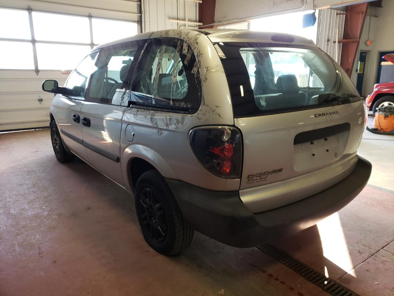 Photo 3 from auction – 2005 DODGE CARAVAN SE with VIN 1D4GP25B55B429830