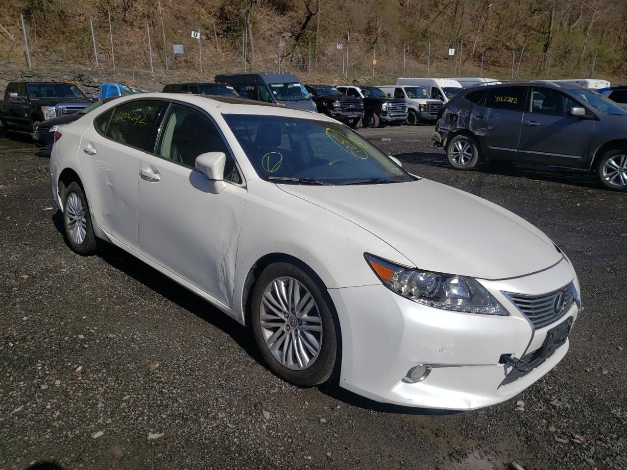 LEXUS ES 350 2013 with VIN JTHBK1GG4D2036648 - Photo from auction