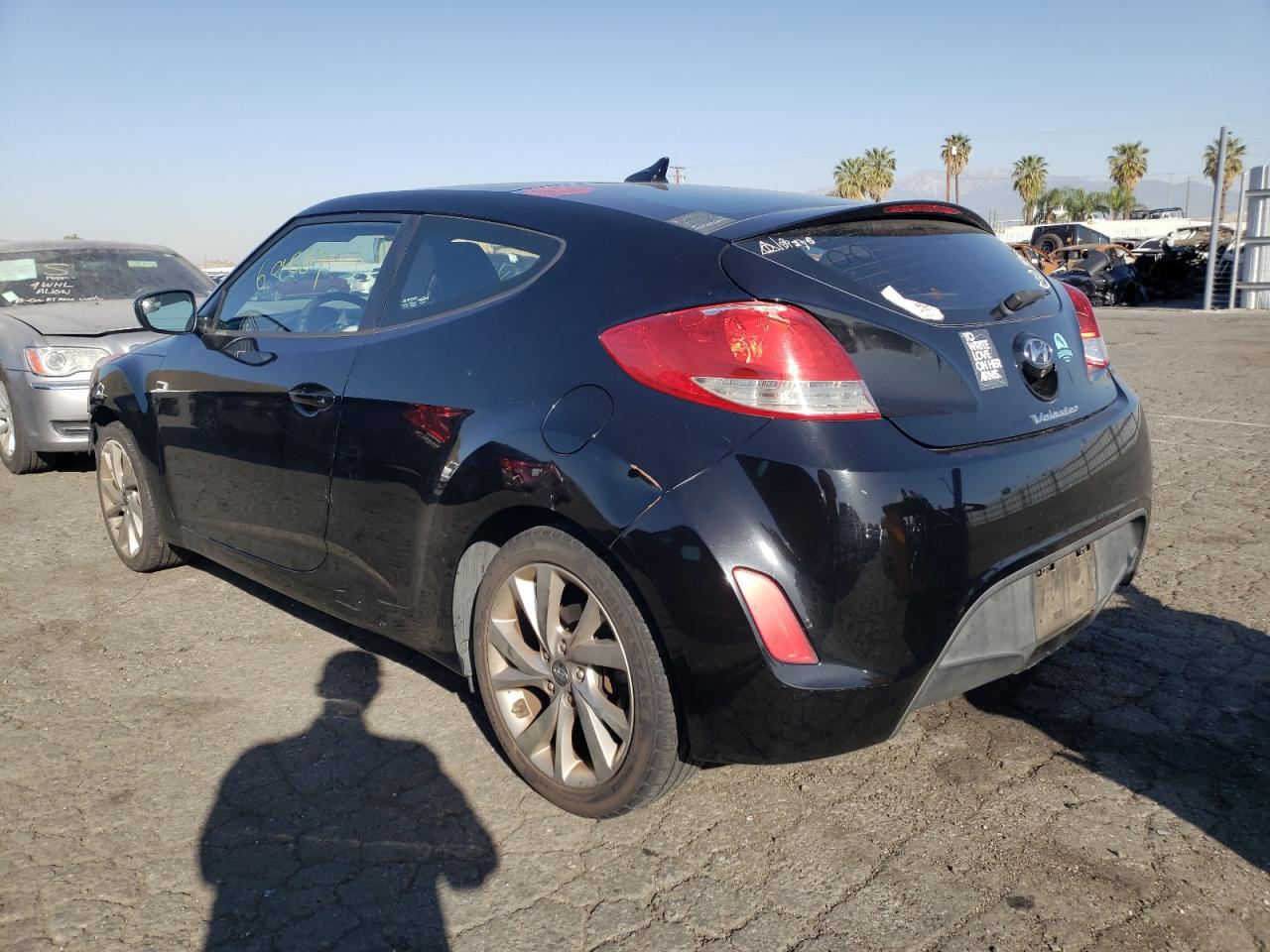 Photo 3 from auction – 2016 HYUNDAI VELOSTER with VIN KMHTC6AD9GU277544