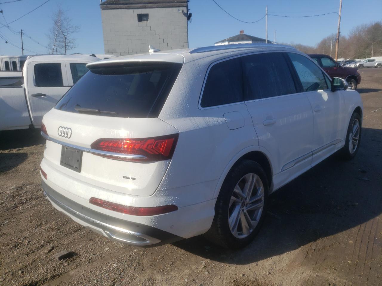 Photo 4 from auction – 2021 AUDI Q7 PREMIUM with VIN WA1LXAF76MD013007