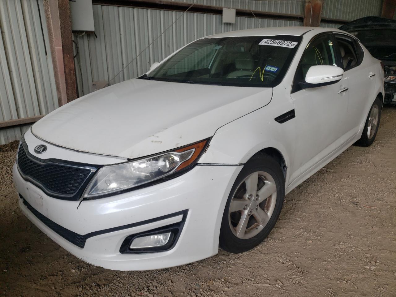 Photo 2 from auction – 2015 KIA OPTIMA LX with VIN KNAGM4A74F5572283