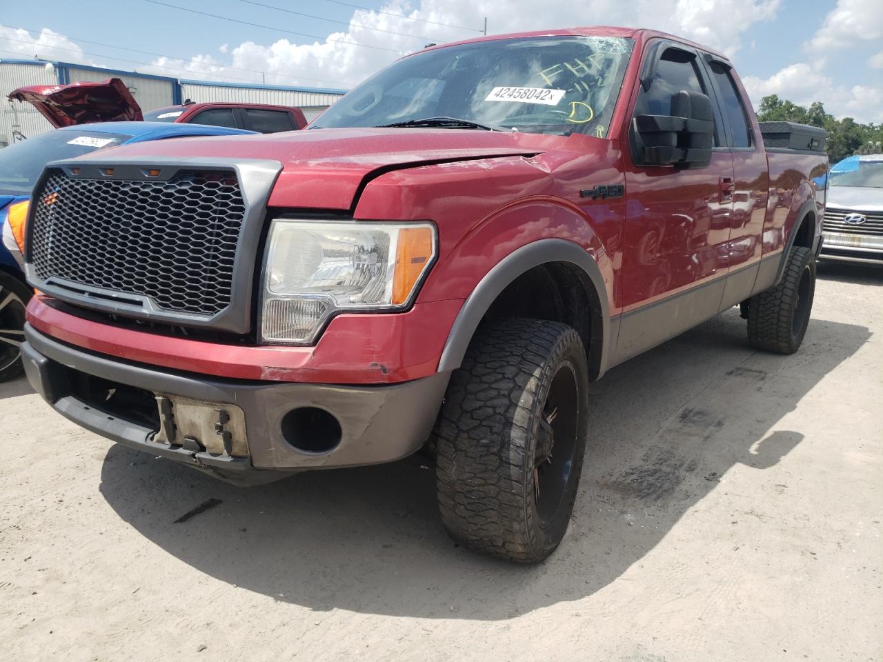 Photo 2 from auction – 2009 FORD F150 SUPER with VIN 1FTRX12V99FB48501