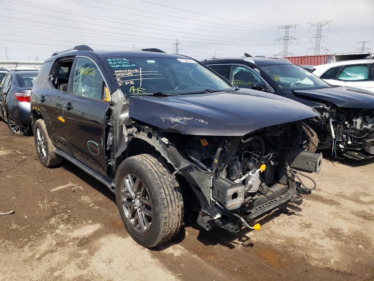 GMC ACADIA SLT 2017 with VIN 1GKKNMLS2HZ227815 - Photo from auction