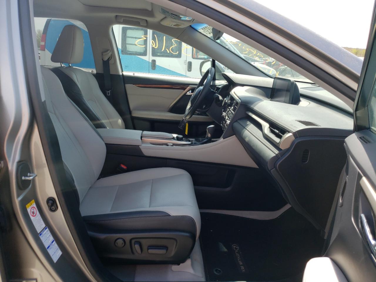 Photo 5 from auction – 2017 LEXUS RX 350 BAS with VIN 2T2BZMCA5HC125308