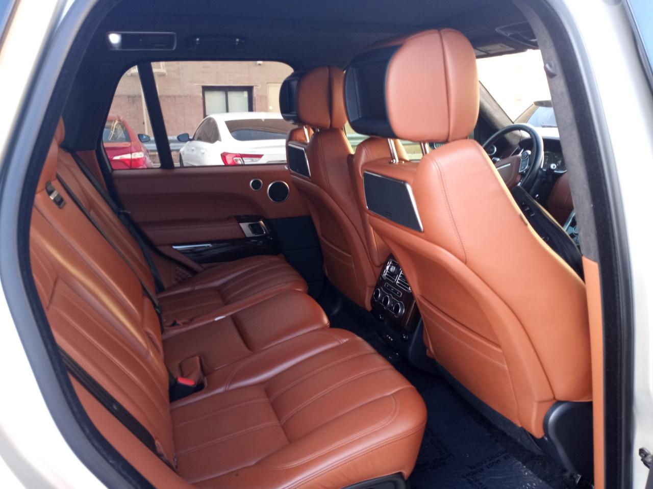 Photo 6 from auction – 2014 LAND ROVER RANGE ROVE with VIN SALGV2TF6EA153648