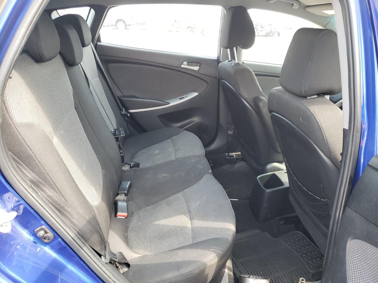 Photo 6 from auction – 2014 HYUNDAI ACCENT GLS with VIN KMHCT5AE8EU155600