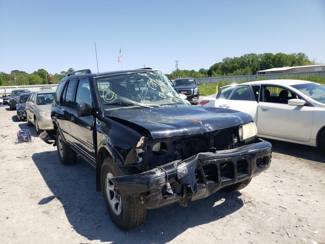 ISUZU RODEO S 2003 with VIN 4S2CK58W734309947 - Photo from auction