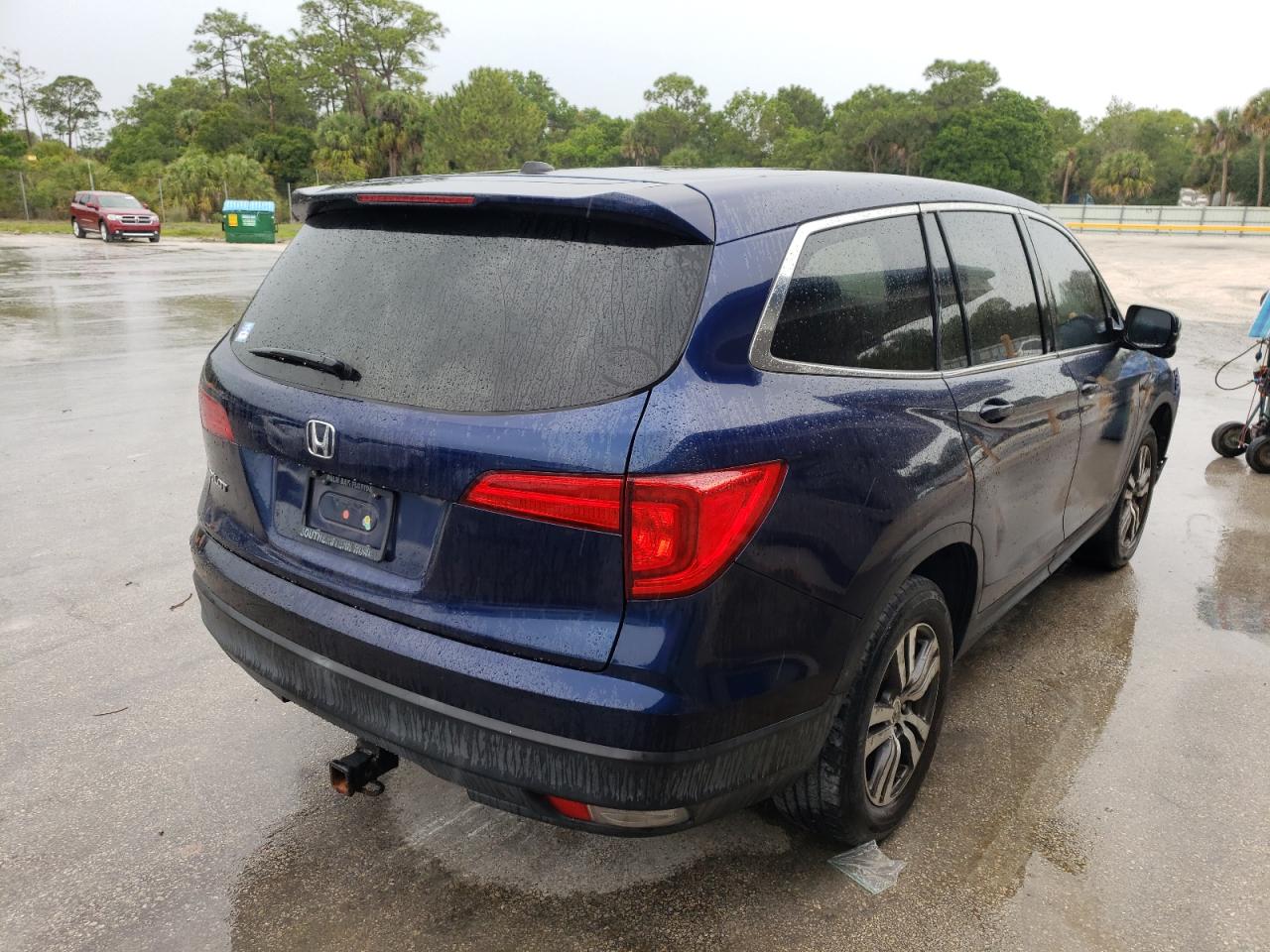 Photo 4 from auction – 2016 HONDA PILOT EX with VIN 5FNYF5H39GB053420