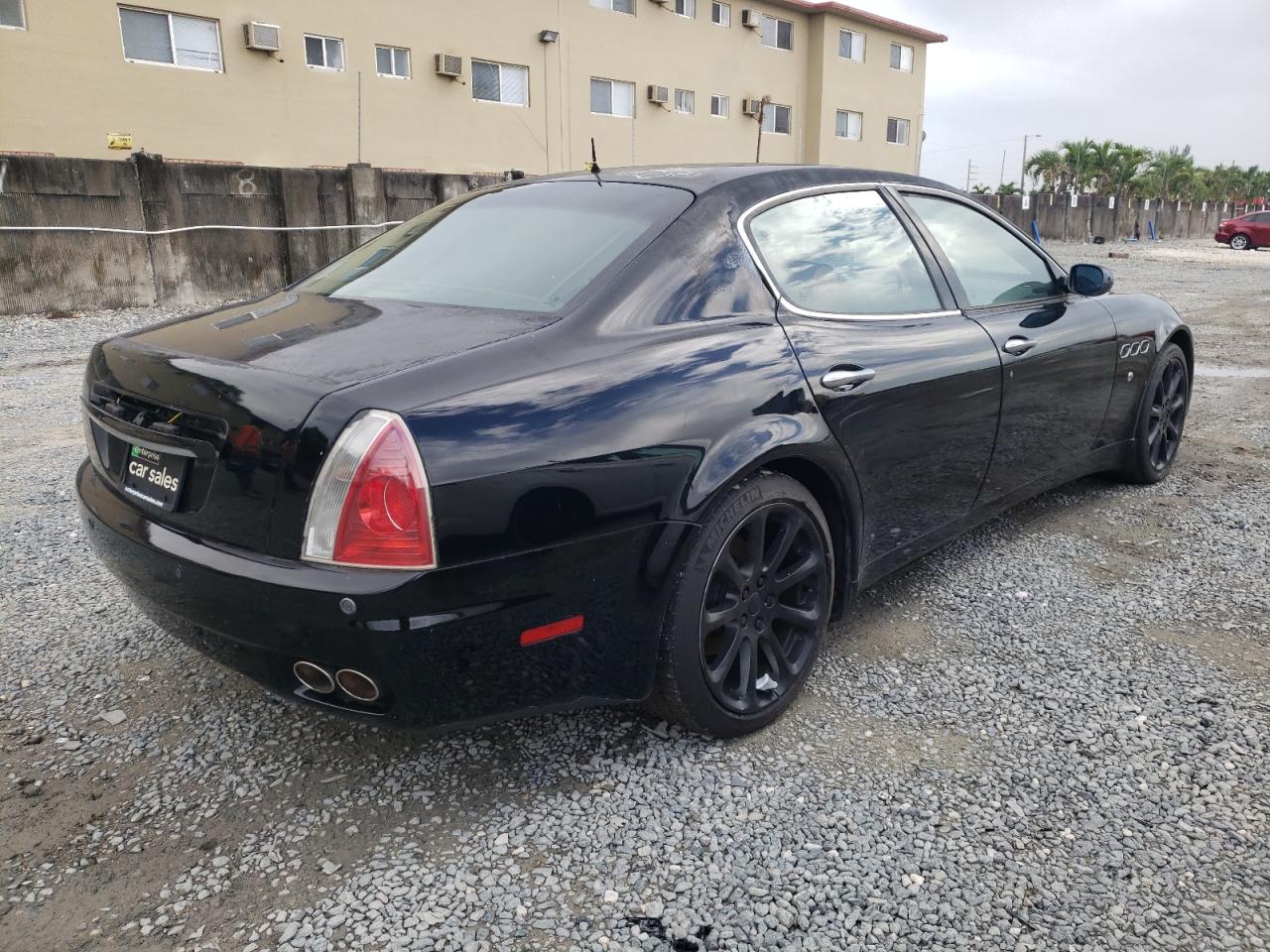 Photo 4 from auction – 2005 MASERATI QUATTROPOR with VIN ZAMCE39A150018182