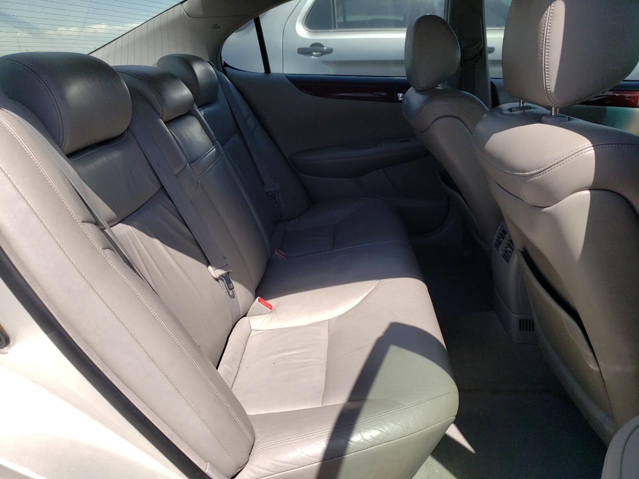 Photo 6 from auction – 2002 LEXUS ES 300 with VIN JTHBF30G820080252