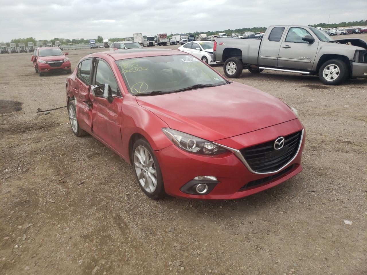 MAZDA 3 TOURING 2015 with VIN JM1BM1L35F1221718 - Photo from auction