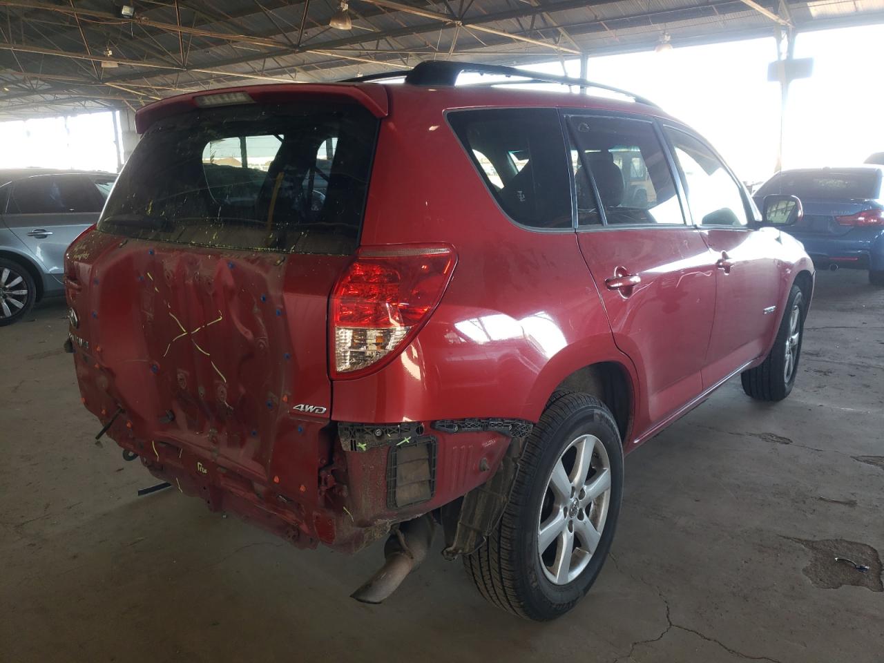 Photo 4 from auction – 2006 TOYOTA RAV4 LIMIT with VIN JTMBD31V065046612