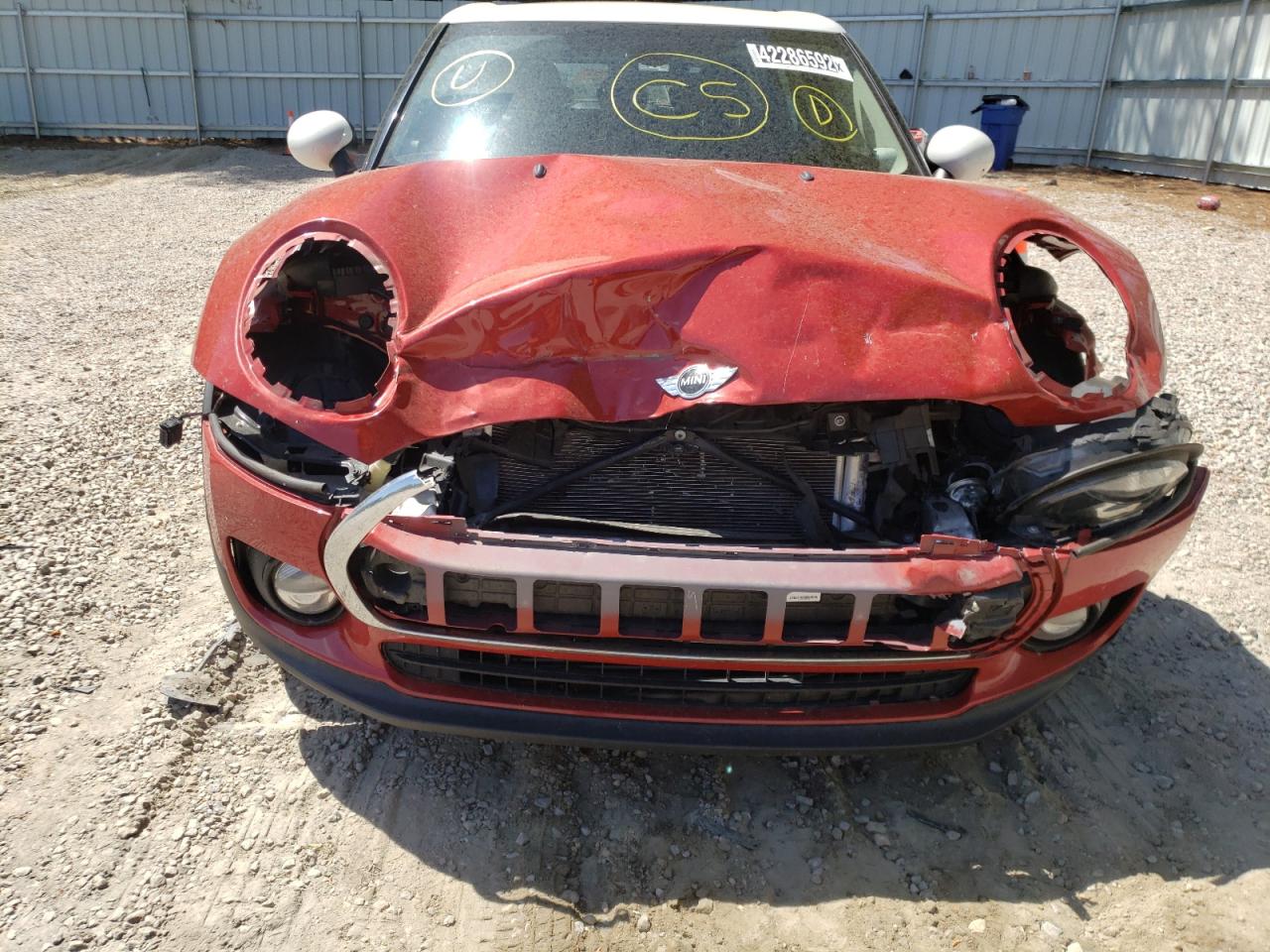 Photo 9 from auction – 2016 MINI COOPER CLU with VIN WMWLN5C54G2E30261