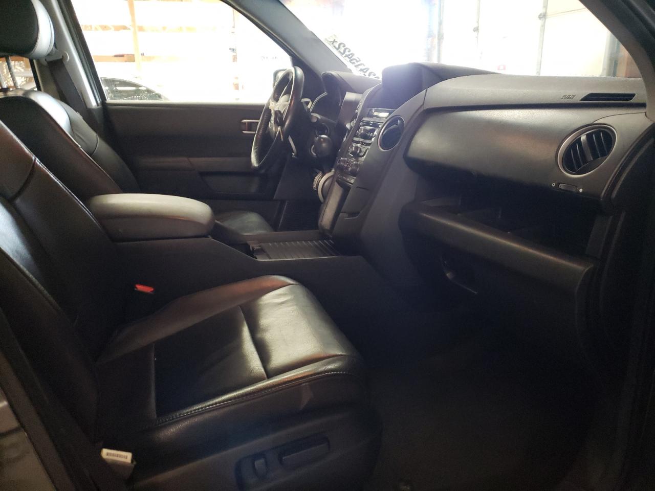 Photo 5 from auction – 2013 HONDA PILOT EXL with VIN 5FNYF4H59DB022028
