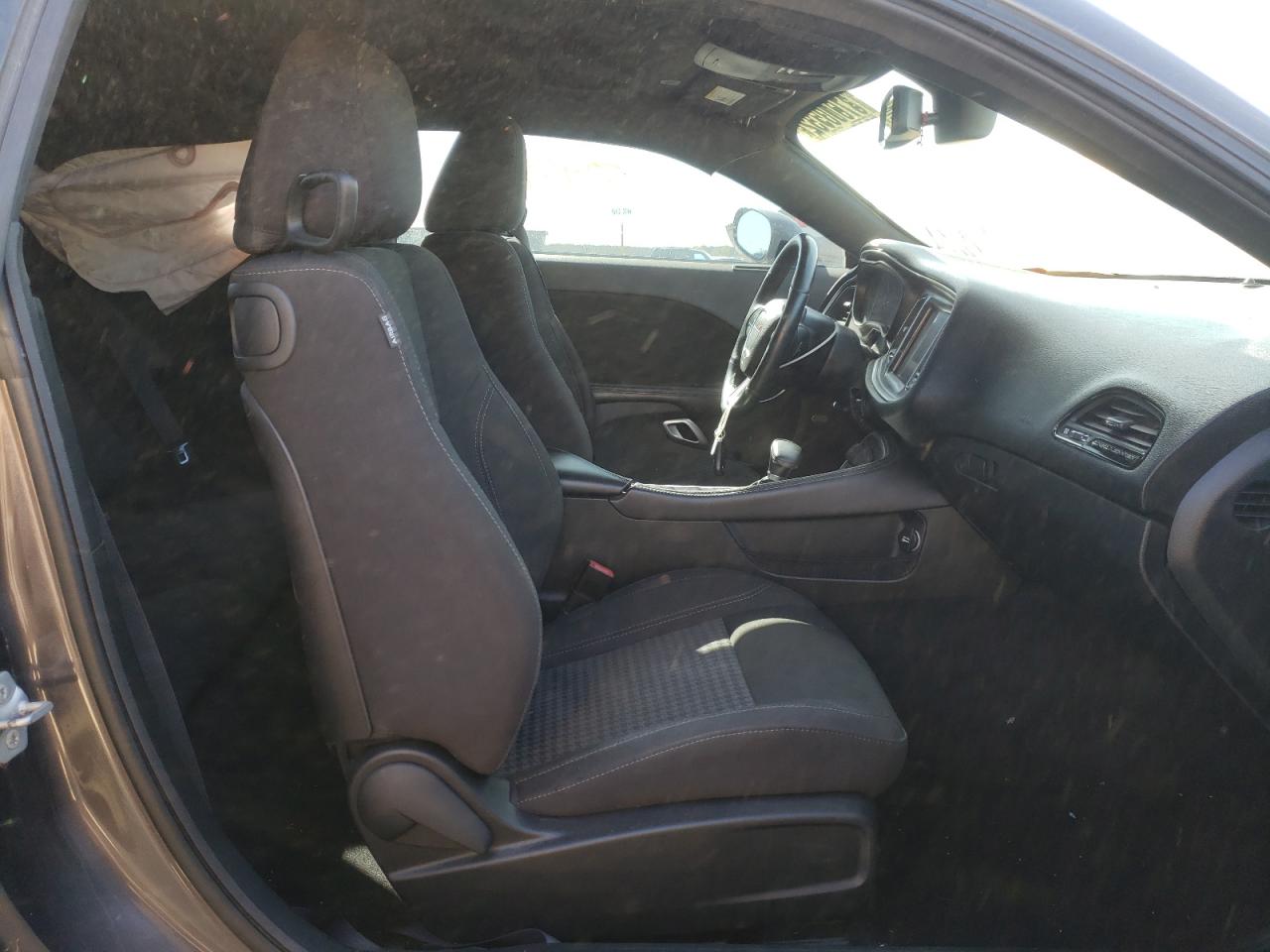 Photo 5 from auction – 2017 DODGE CHALLENGER with VIN 2C3CDZAG1HH574023