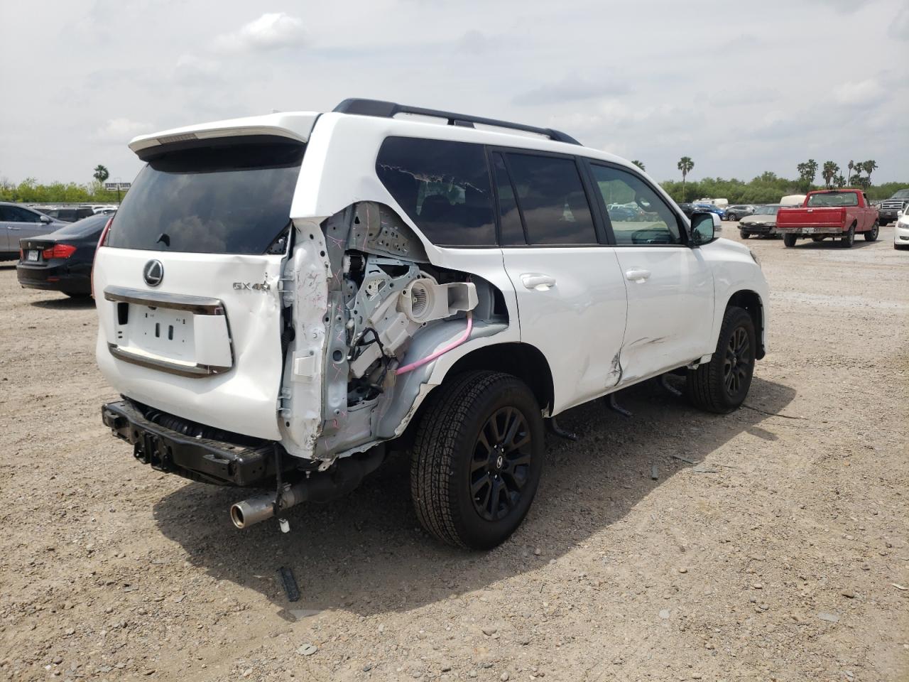 Photo 4 from auction – 2022 LEXUS GX 460 with VIN JTJKM7BX5N5313035