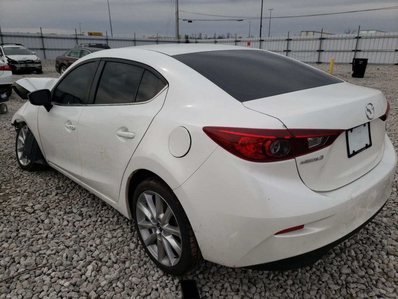 Photo 3 from auction – 2017 MAZDA 3 TOURING with VIN 3MZBN1V71HM105223