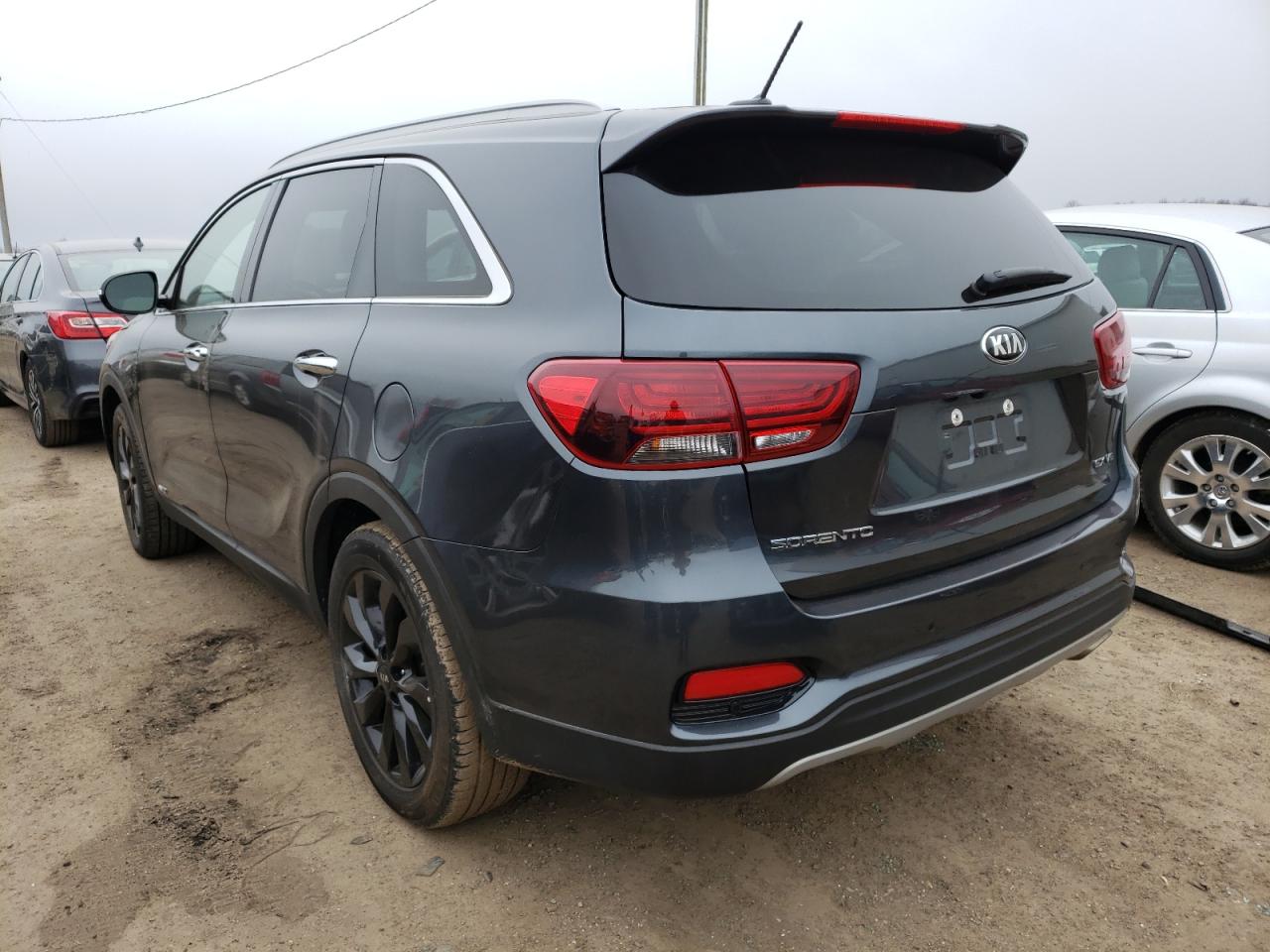 Photo 3 from auction – 2020 KIA SORENTO EX with VIN 5XYPHDA52LG709889