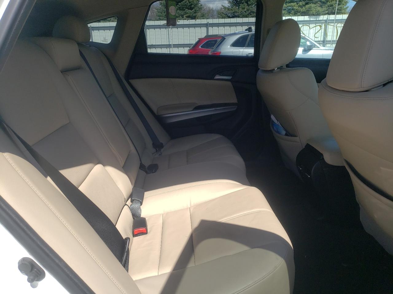 Photo 6 from auction – 2013 HONDA CROSSTOUR with VIN 5J6TF2H57DL002222