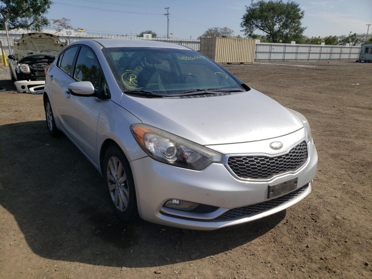 KIA FORTE EX 2014 with VIN KNAFX4A89E5053322 - Photo from auction