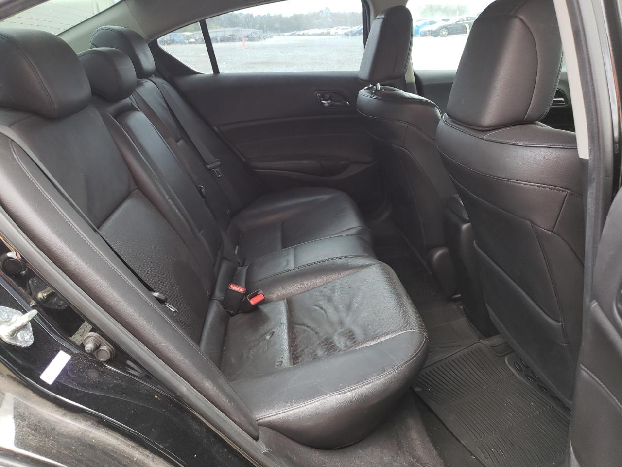 Photo 6 from auction – 2013 ACURA ILX 20 PRE with VIN 19VDE1F58DE014228