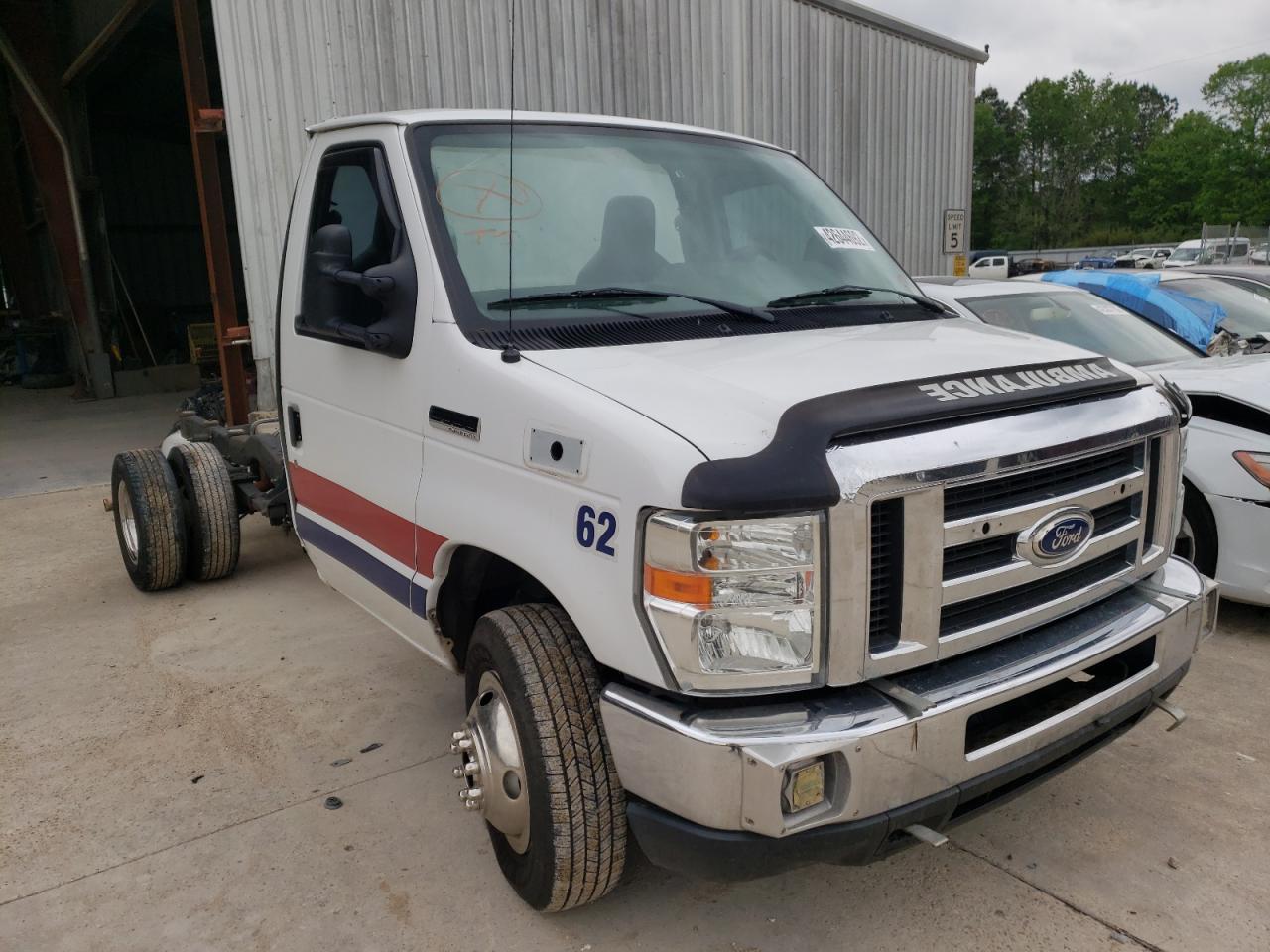 FORD ECONOLINE 2015 with VIN 1FDWE3FS9FDA33114 - Photo from auction