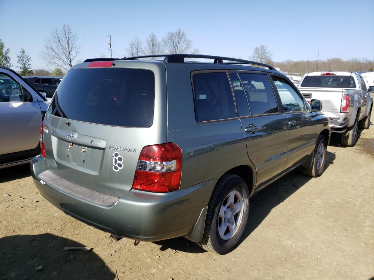 Photo 4 from auction – 2004 TOYOTA HIGHLANDER with VIN JTEGD21A040097367