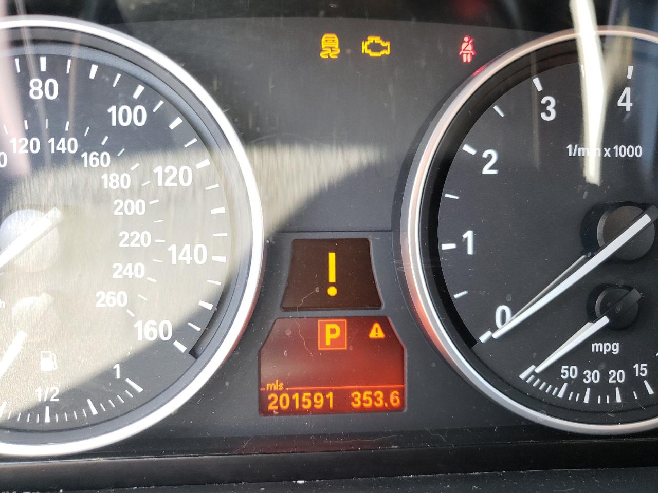 Photo 8 from auction – 2011 BMW X5 XDRIVE3 with VIN 5UXZV4C54BL739573