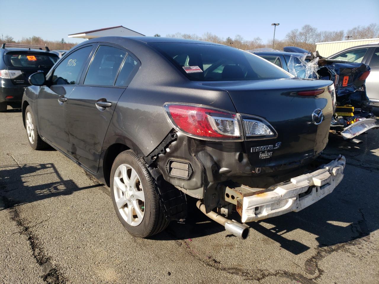 Photo 3 from auction – 2011 MAZDA 3 I with VIN JM1BL1VG5B1442829