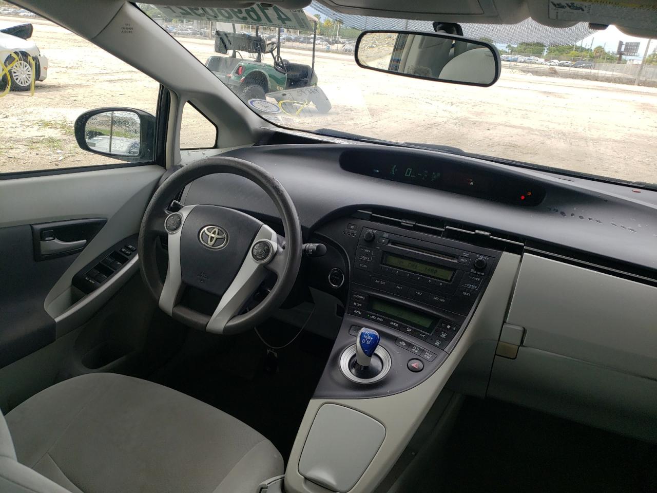 Photo 9 from auction – 2011 TOYOTA PRIUS with VIN JTDKN3DU1B5361235