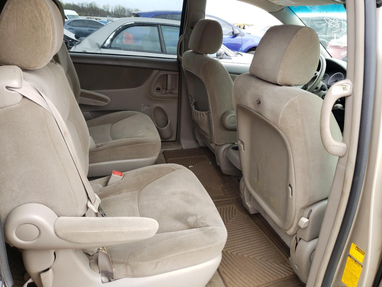 Photo 6 from auction – 2004 TOYOTA SIENNA with VIN 5TDZA23CX4S064880