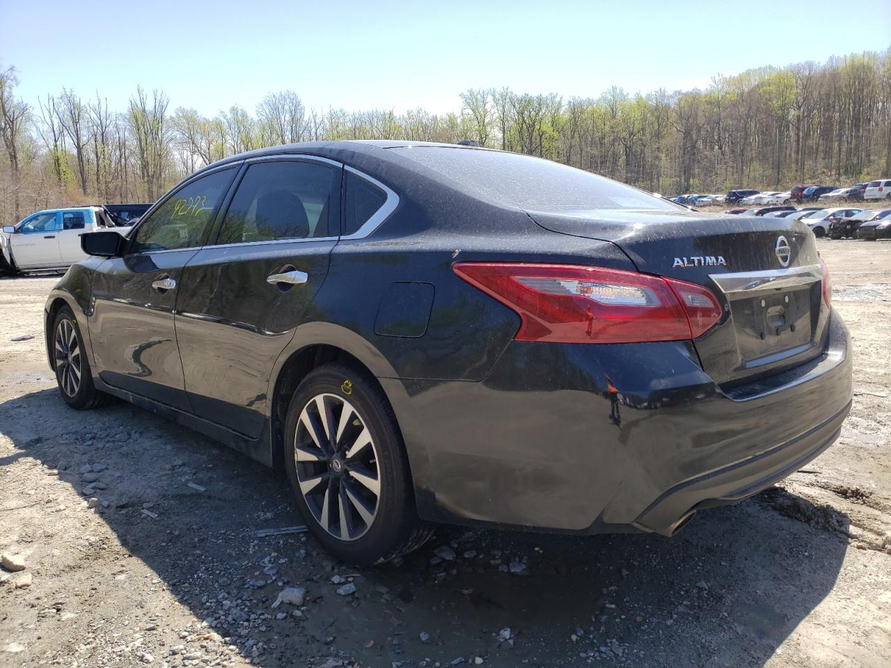 Photo 3 from auction – 2018 NISSAN ALTIMA 2.5 with VIN 1N4AL3AP0JC187903