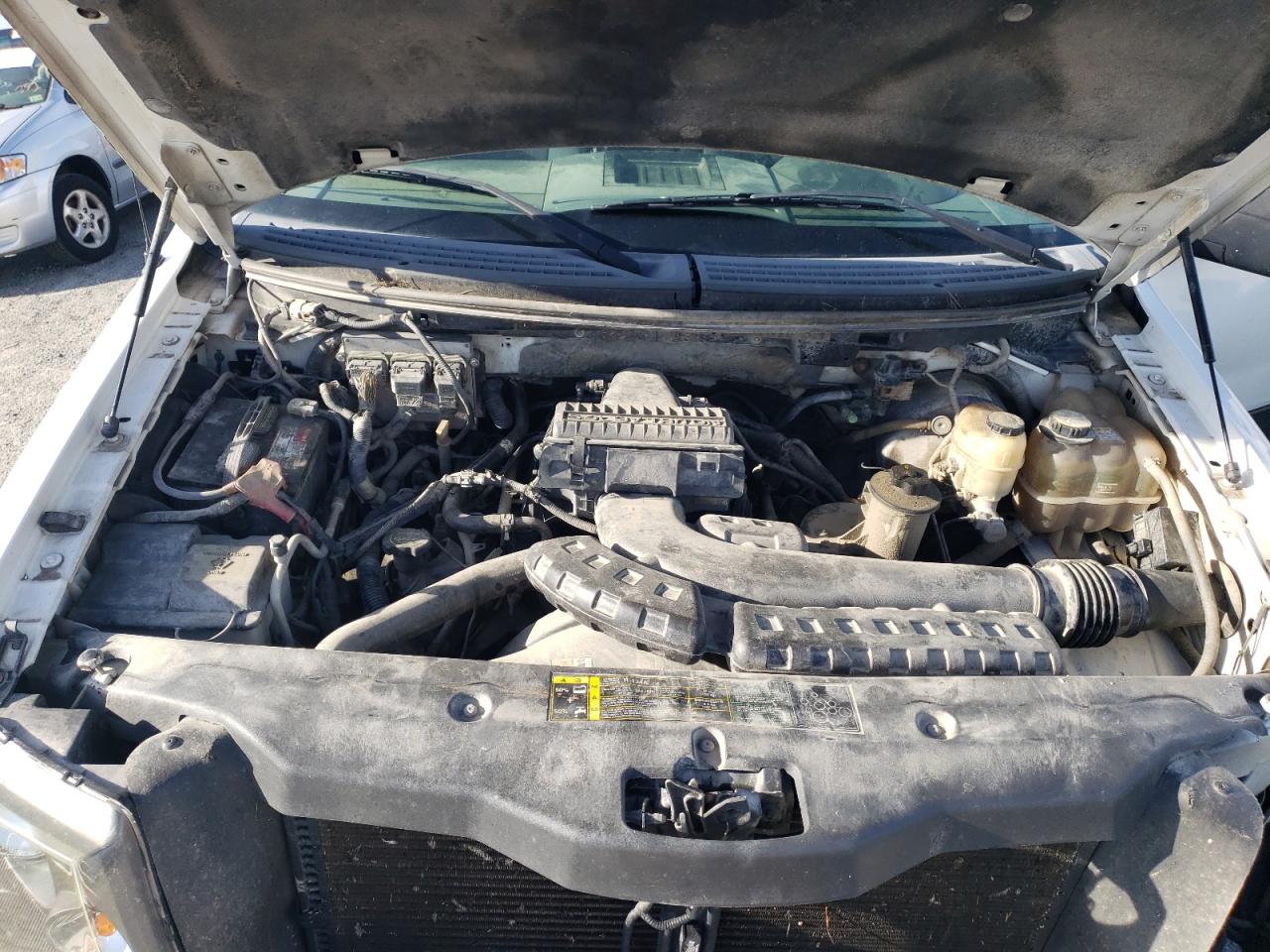 Photo 7 from auction – 2004 FORD F150 with VIN 1FTPX14554NA90163