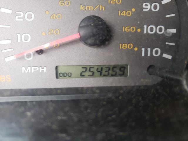 Photo 8 from auction – 2002 TOYOTA SEQUOIA SR with VIN 5TDBT44A12S068642