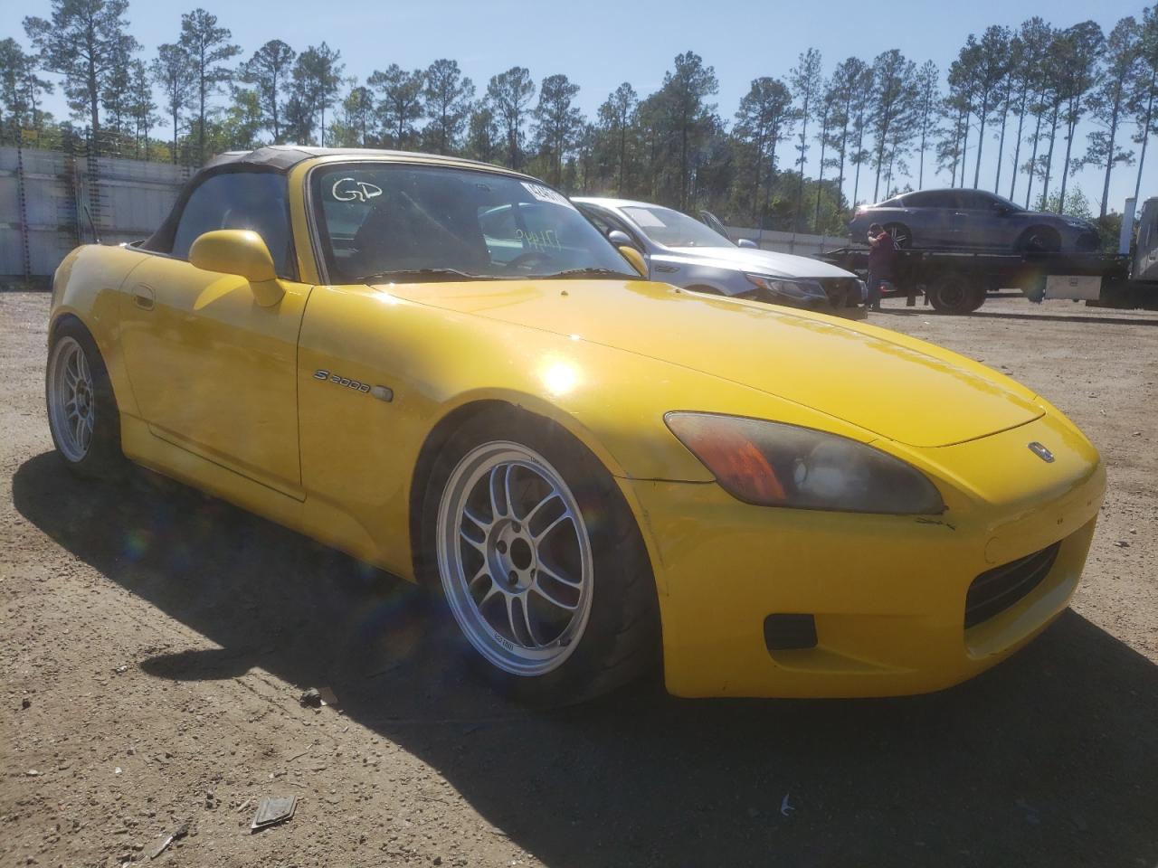 HONDA S2000 2001 with VIN JHMAP11471T003550 - Photo from auction