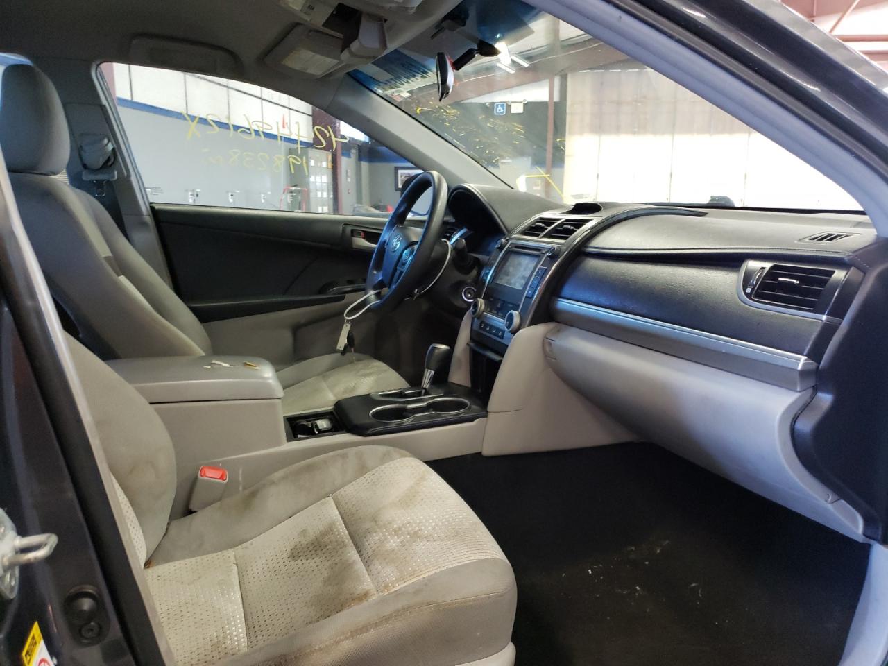 Photo 5 from auction – 2012 TOYOTA CAMRY BASE with VIN 4T4BF1FK3CR173581
