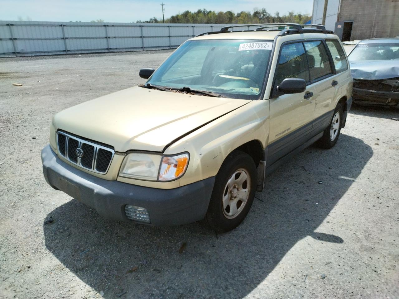 Photo 2 from auction – 2002 SUBARU FORESTER L with VIN JF1SF63562H716736