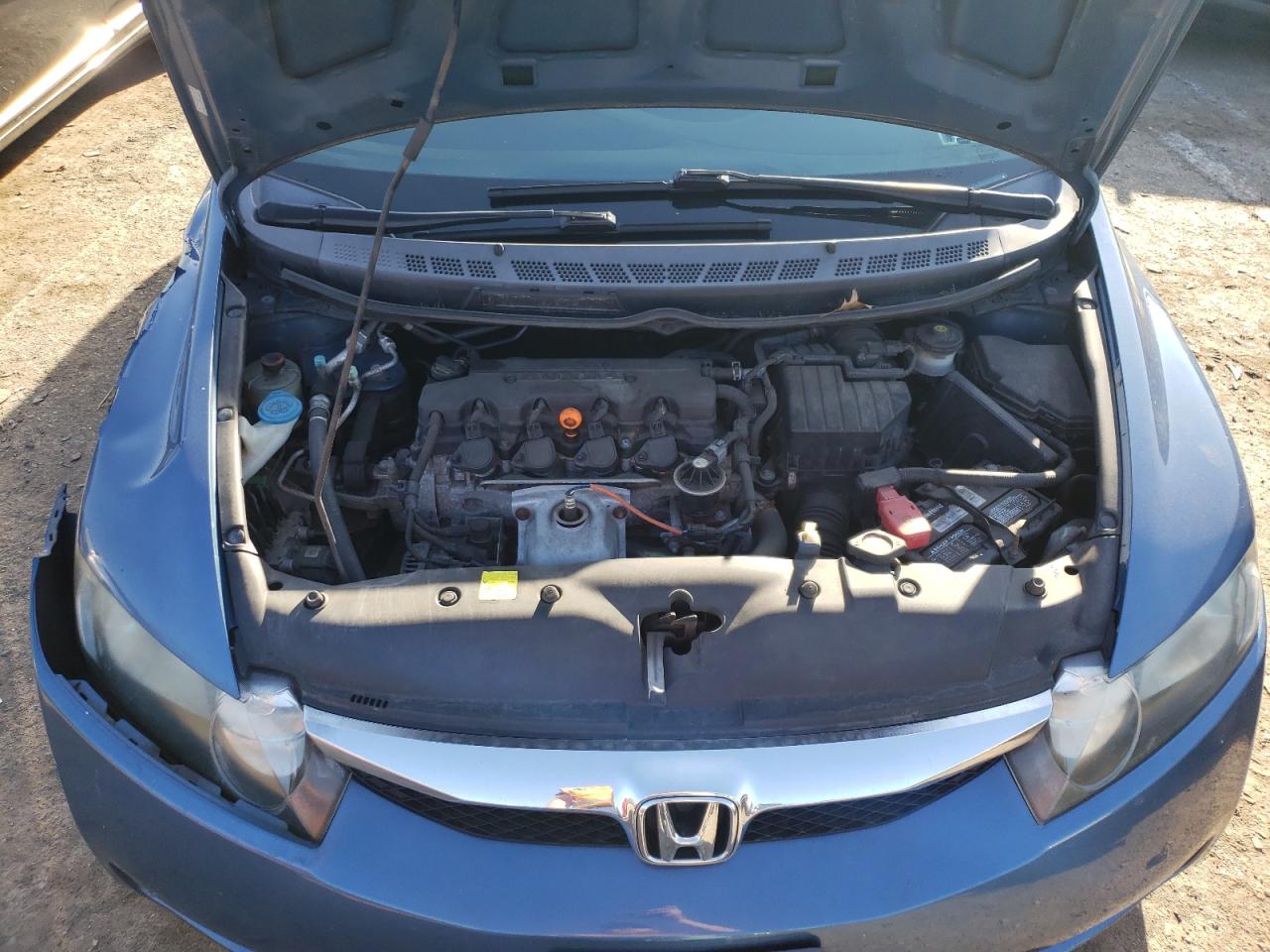 Photo 7 from auction – 2010 HONDA CIVIC with VIN 2HGFA1F55AH315701