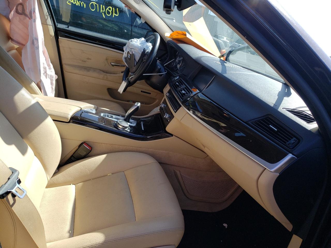Photo 5 from auction – 2015 BMW 528 I with VIN WBA5A5C59FD522440