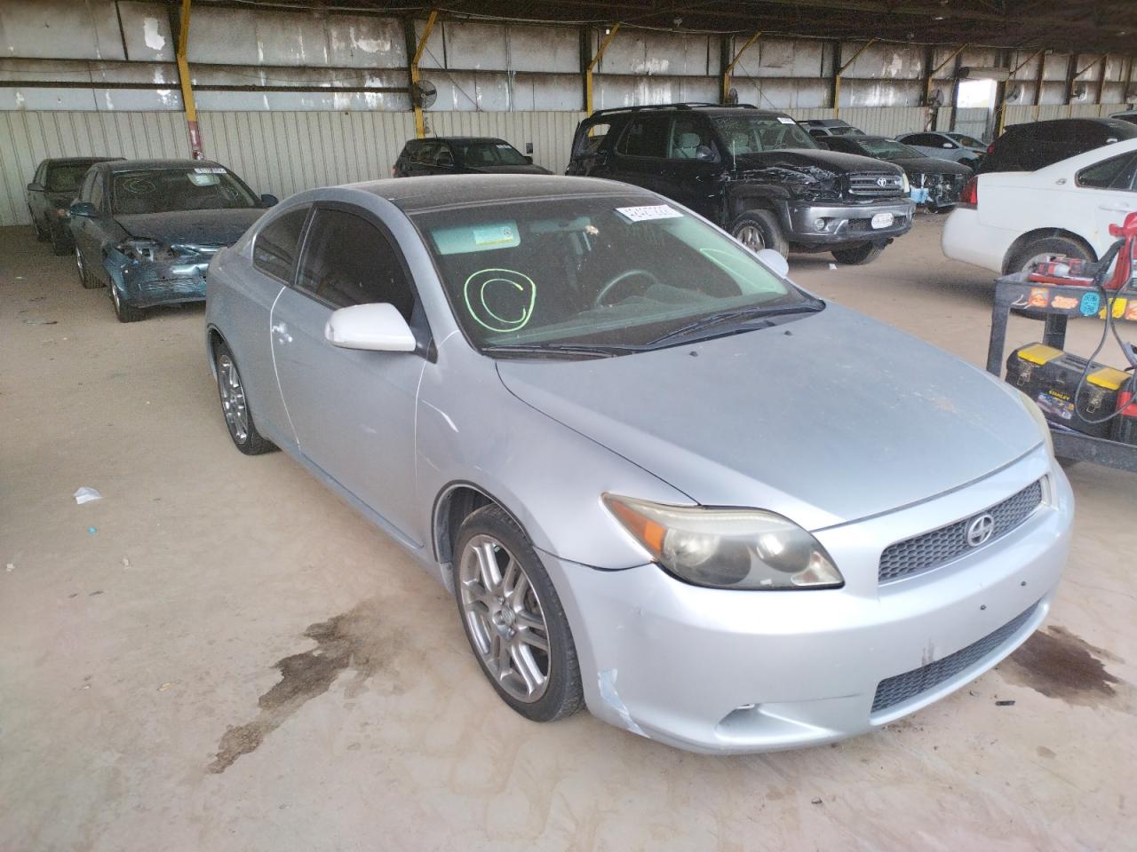 Photo 1 from auction – 2005 TOYOTA SCION TC with VIN JTKDE177750004977
