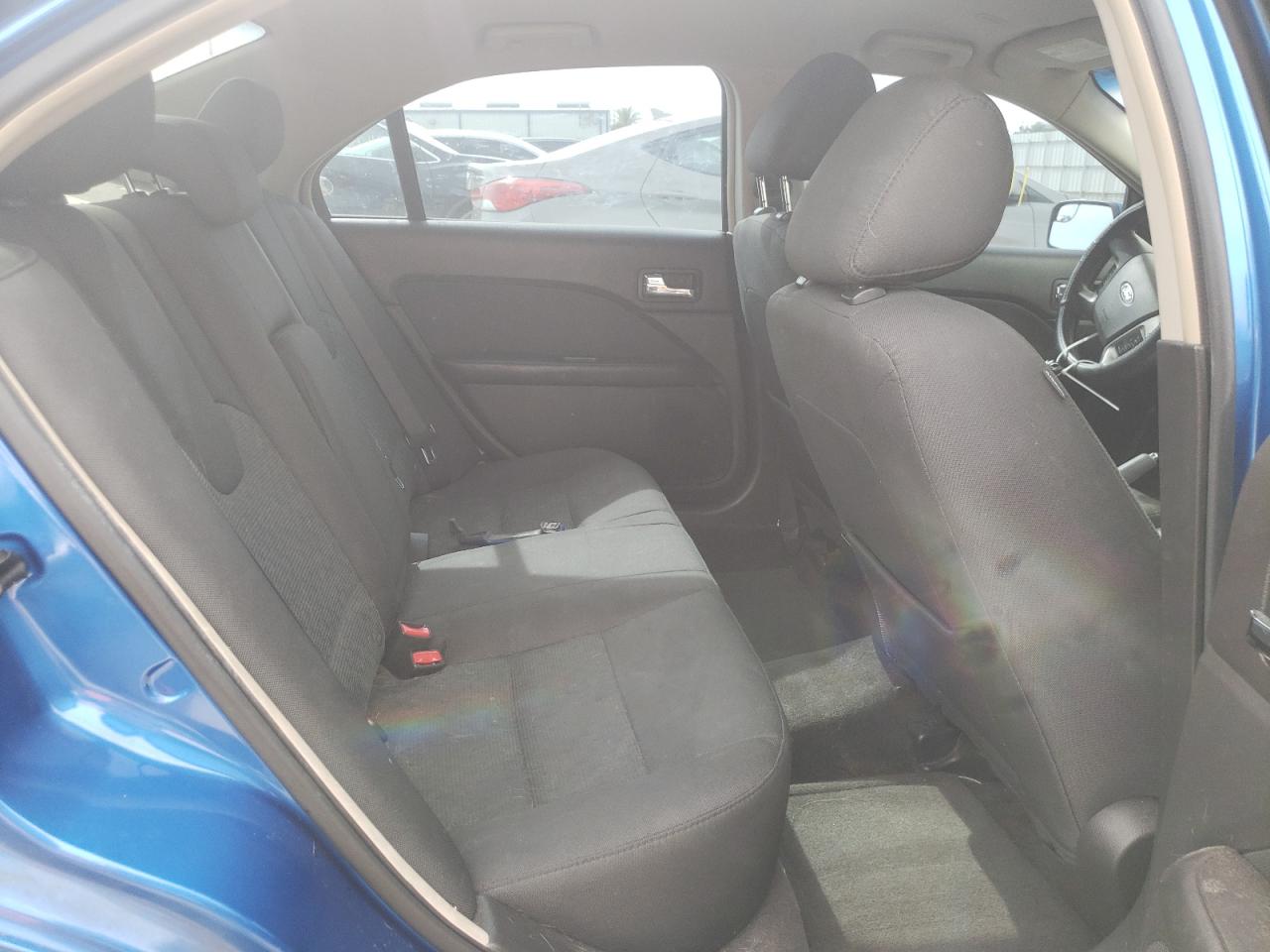 Photo 6 from auction – 2011 FORD FUSION SE with VIN 3FAHP0HA6BR207061