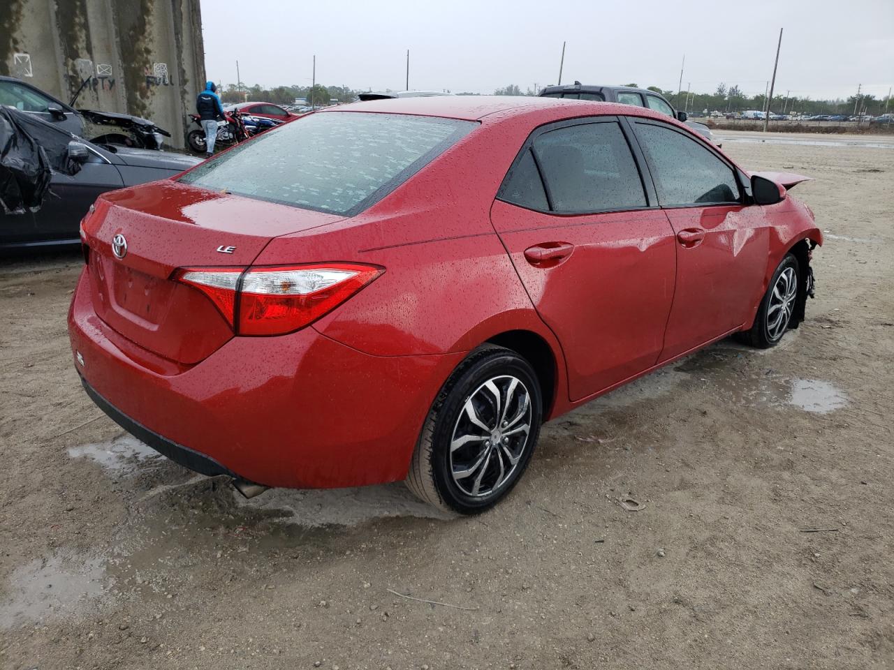 Photo 4 from auction – 2015 TOYOTA COROLLA L with VIN 2T1BURHEXFC352437