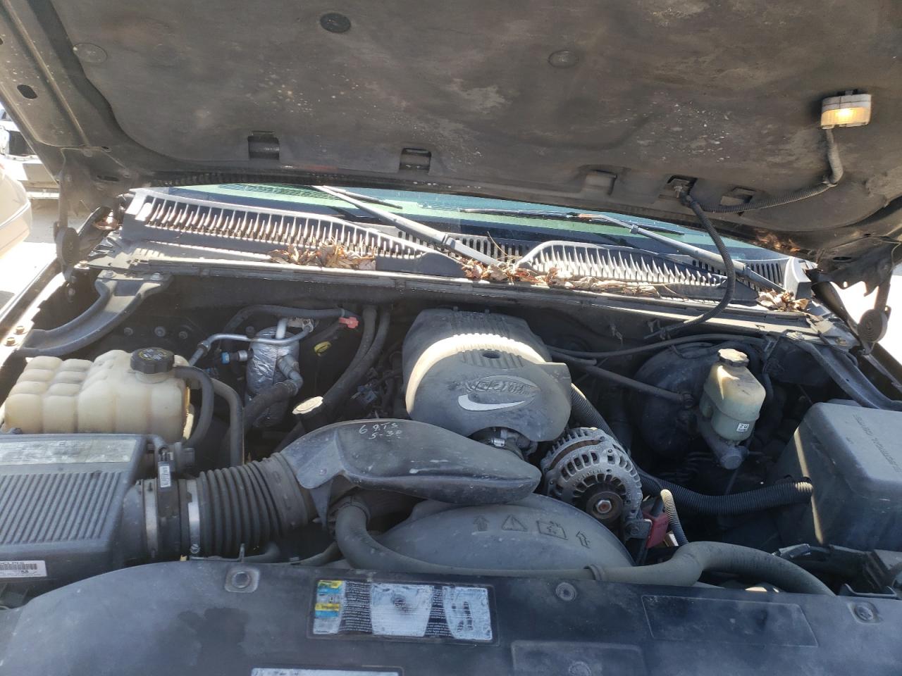 Photo 7 from auction – 2002 CHEVROLET SILVERADO with VIN 2GCEC19V121328391