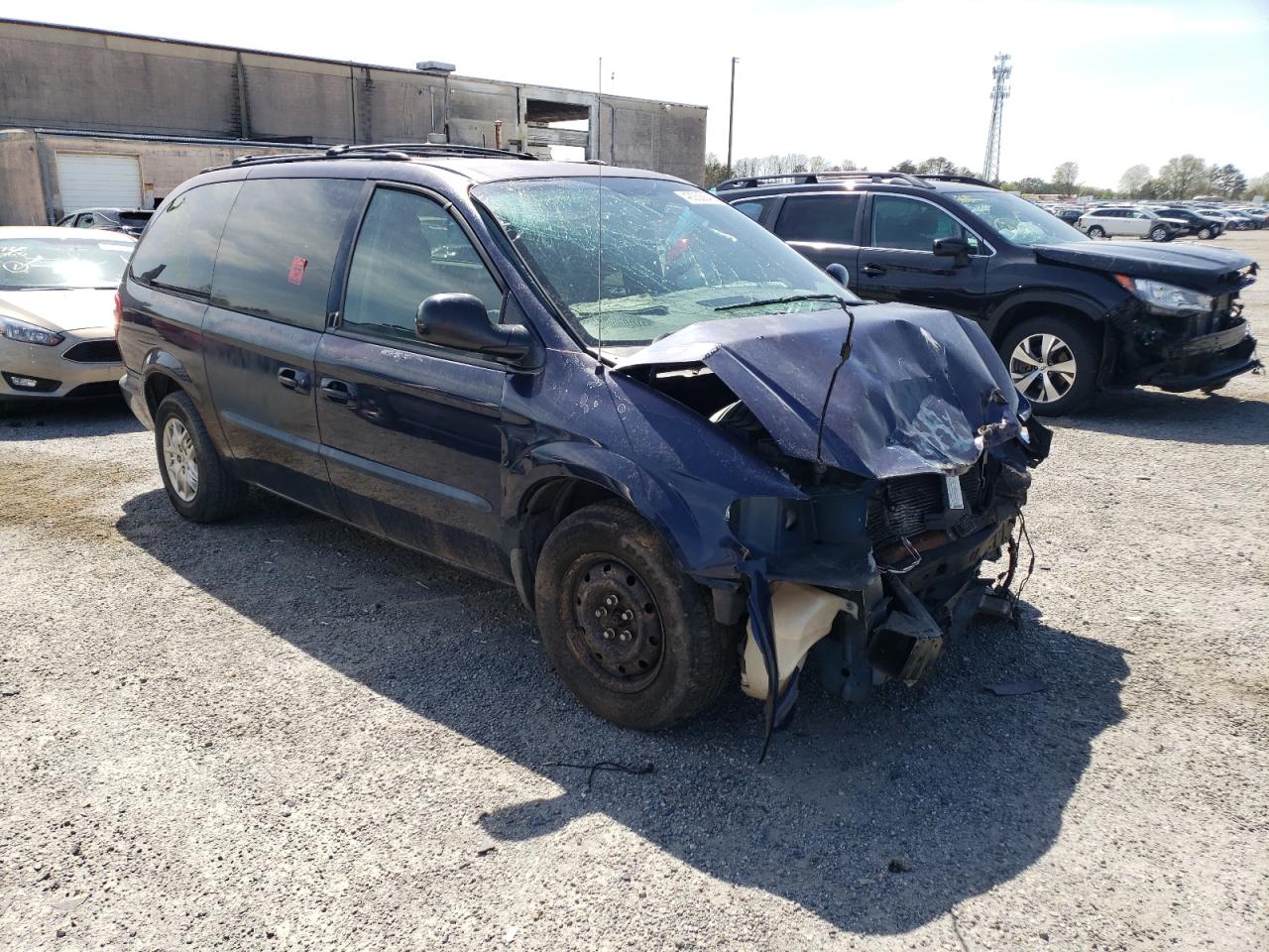 DODGE GRAND CARA 2003 con VIN 2D4GP44353R281926 - Foto de la subasta