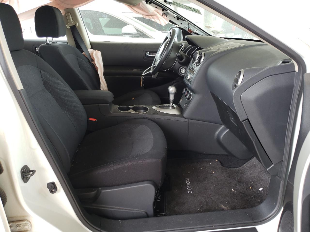 Photo 5 from auction – 2014 NISSAN ROGUE SELE with VIN JN8AS5MT6EW600448